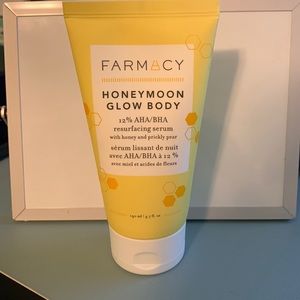 Farmacy Honeymoon Glow Body 12% AHA/BHA Resurfacing Serum